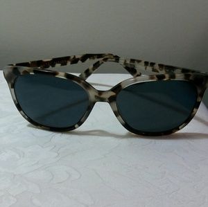 Warby Parker Raglan tortoise shell sunglasses